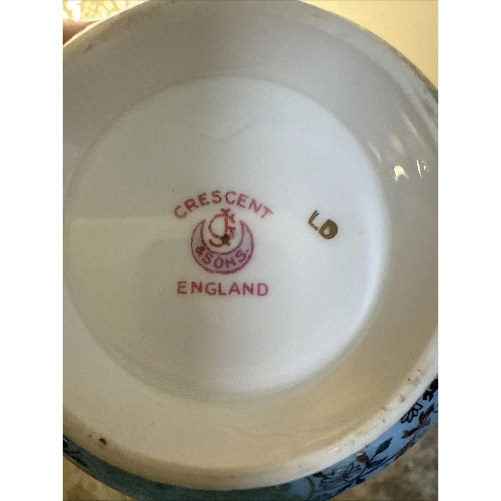 George Jones & Sons JON158 England Sugar‎ & Creamer Gold Floral Lace Footed RARE